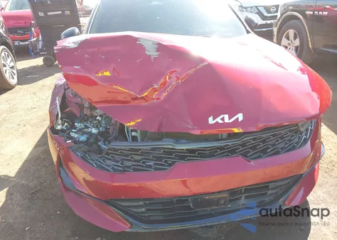 2024 Kia K5 Gt-Line z USA, uszkodzony, nr VIN 5XXG64J26RG251850